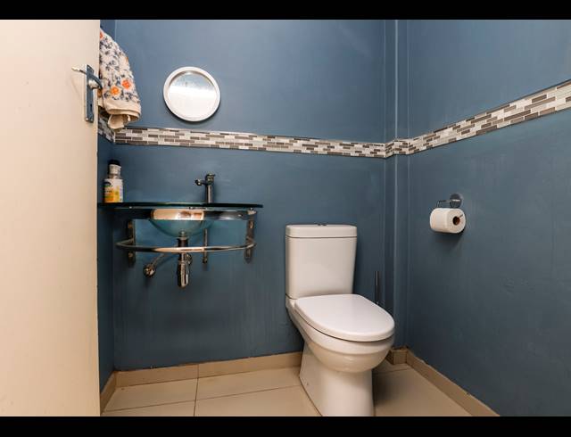2 BEDROOM APARTMENT FOR SALE IN MORNINGSIDE